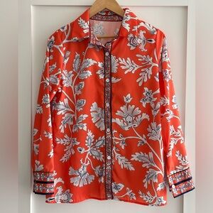 Pretty blouse, size medium… cotton blend.